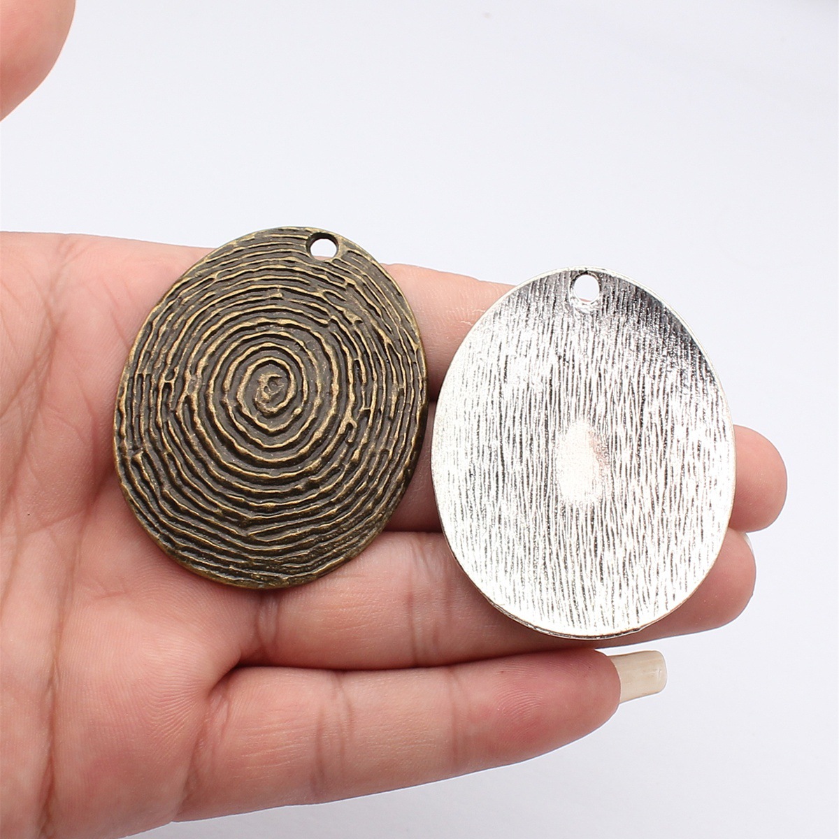 Vintage Fashion Stores - WYSIWYG 1pcs 59x47mm 2 Colors Antique