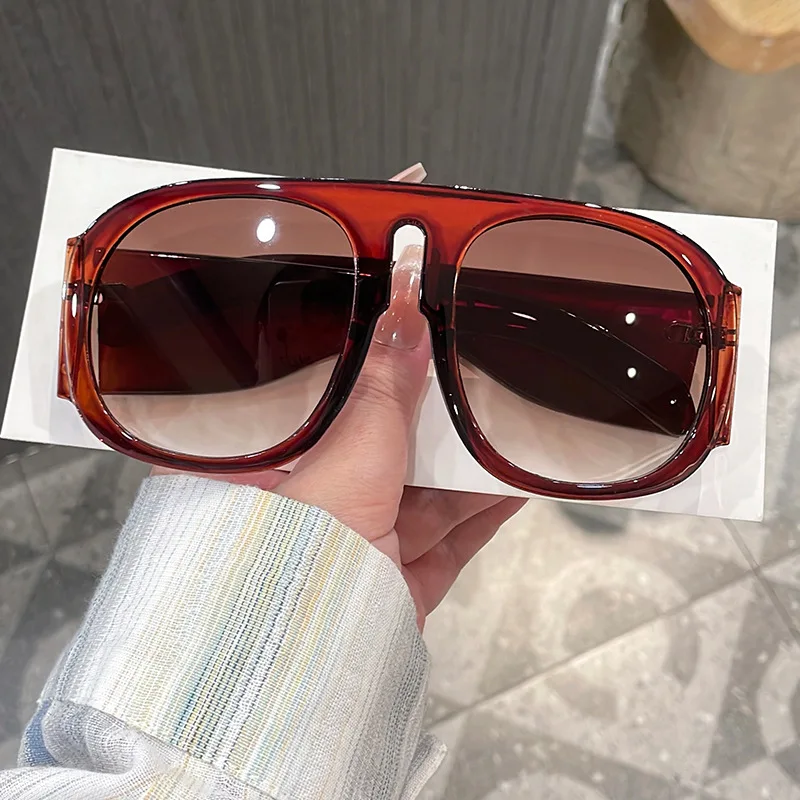Vintage Luxury Brand Designer  - Vintage Fashion Enthusiasts 评论和价格